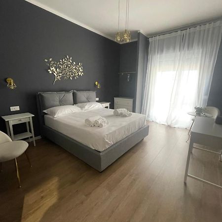 Isvi Bari Comfort Rooms Luaran gambar